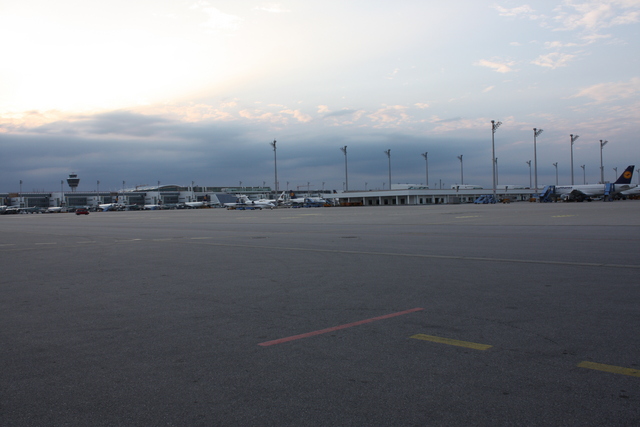 ミュンヘン空港・駐機場２の写真の写真