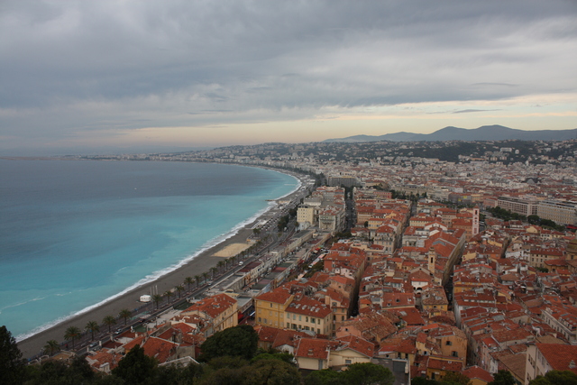 ニース城から見る地中海と市街の写真の写真