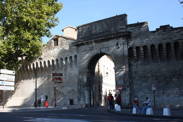 アヴィニョン・デュ・ローヌ門の写真の写真