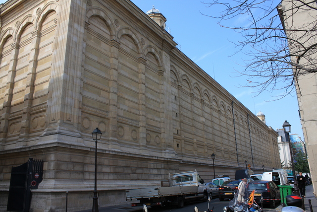 パリ・Hôtel de Clisson・アルシーヴ通り側の写真の写真