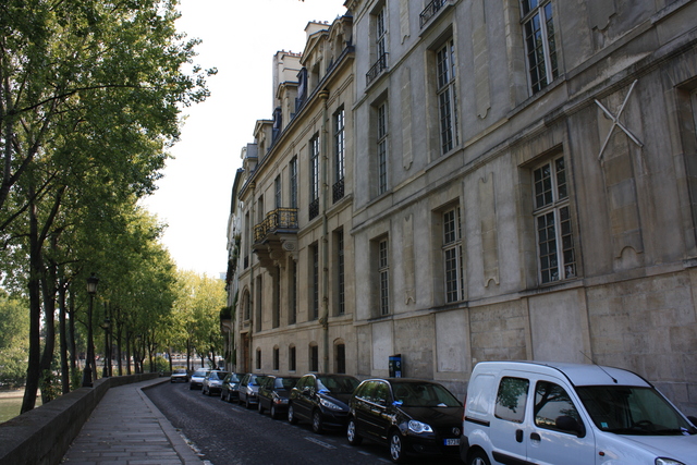 パリ・メイランド館とローザン館の写真の写真