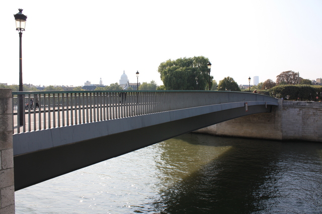 パリ・サン・ルイ橋の写真の写真