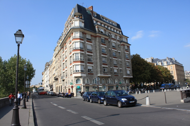 パリ・オルフェーヴル通りの写真の写真