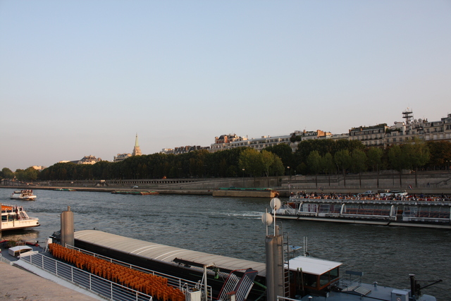 パリ・セーヌ川の写真の写真