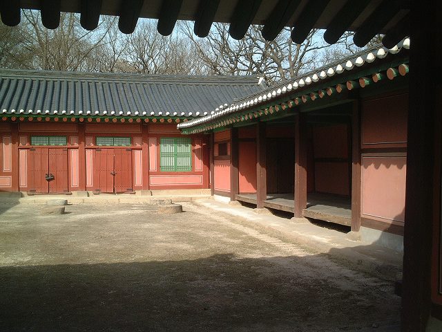 韓国・ソウル・宗廟・別の角度から見る典祀庁の写真の写真
