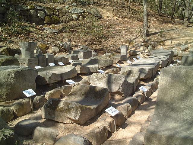 韓国・石窟庵・石のドームを解体したときに余った石の写真の写真