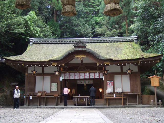 大神神社・狭井神社拝殿の写真の写真
