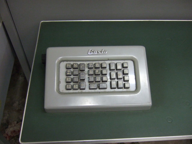 CASIO製の電卓の写真の写真