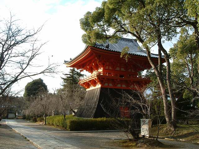 世界遺産・京都・仁和寺鐘楼の写真の写真