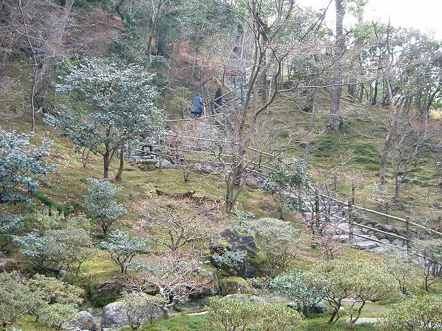 世界遺産・特別史跡・特別名勝・京都・銀閣寺・質素な庭園を散策の写真の写真