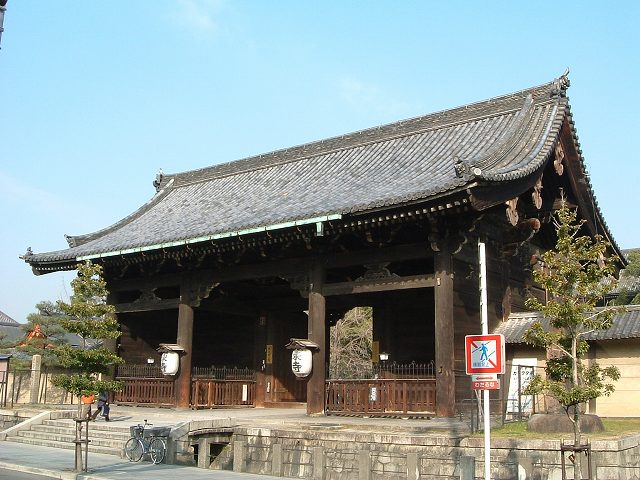 世界遺産・京都・東寺・南大門の写真の写真