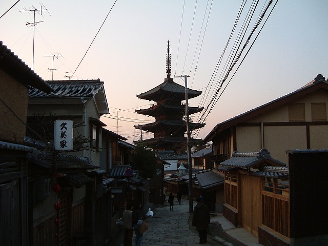 京都（重要伝統的建造物群保存地区・三年坂・二年坂・一年坂）９の写真の写真