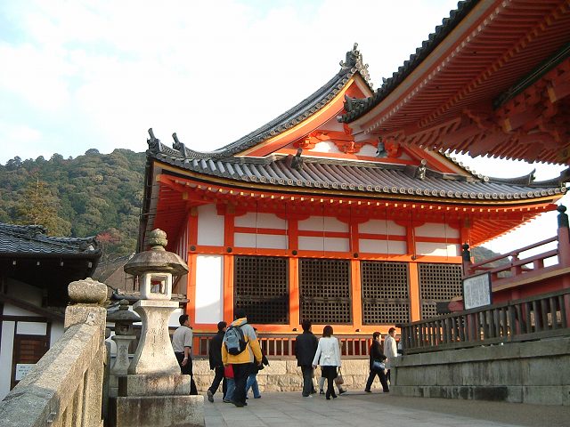 世界遺産・京都・清水寺・経堂へ続く参道の写真の写真