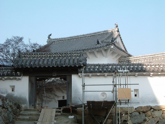 世界遺産・特別史跡・姫路城・への門と西方土塀の写真の写真