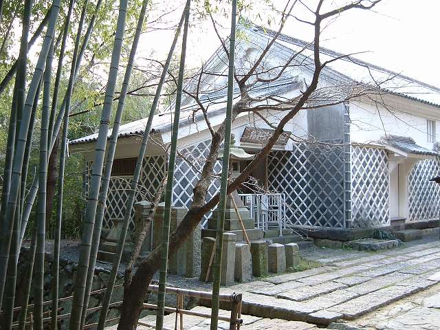 屋島・四国村・旧丸亀藩御用蔵の張り出し部分の写真の写真