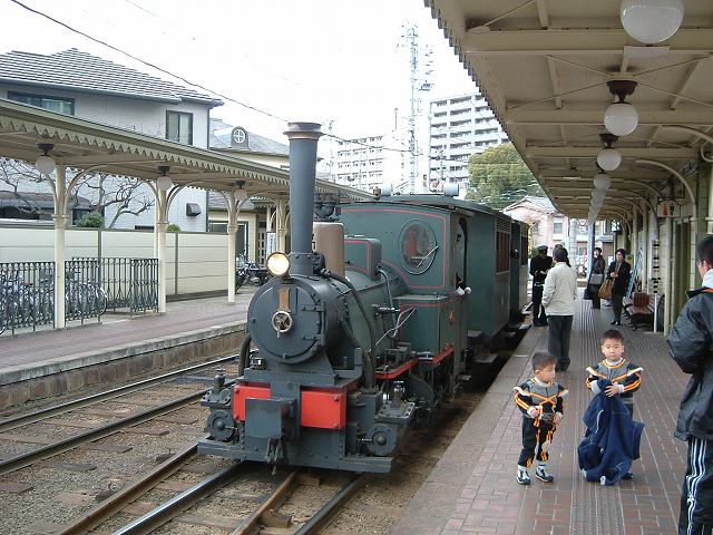松山・坊ちゃん電車(松山市駅)の写真の写真