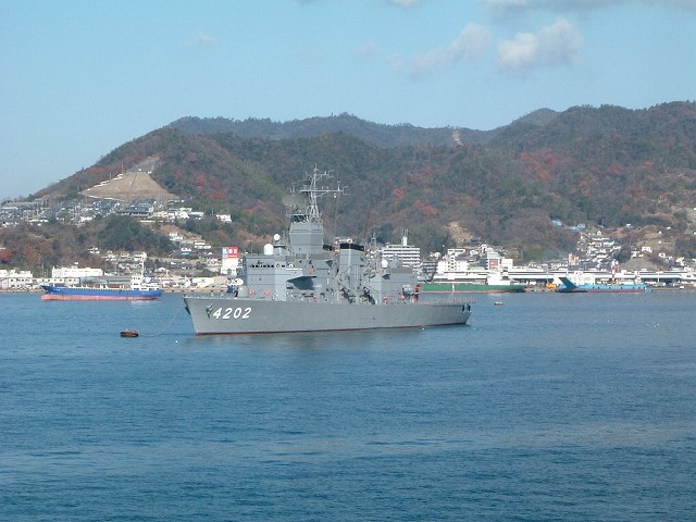 松山港・呉港・広島港・訓練支援艦くろべの写真の写真