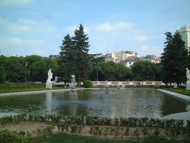 マドリッド・王宮の庭園の写真の写真