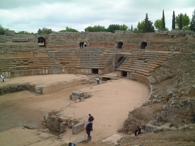世界遺産・メリダ・紀元前8世紀建造の円形劇場の写真の写真