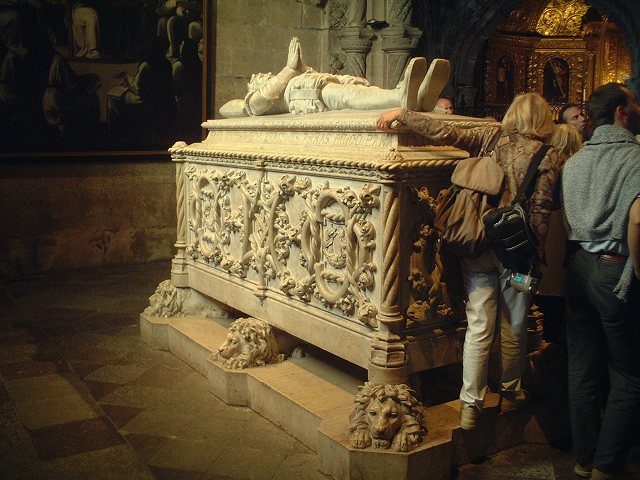 リスボン・ジェロニモス修道院・棺の写真の写真