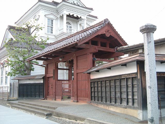 鶴岡・庄内藩主御隠殿・赤門の写真の写真