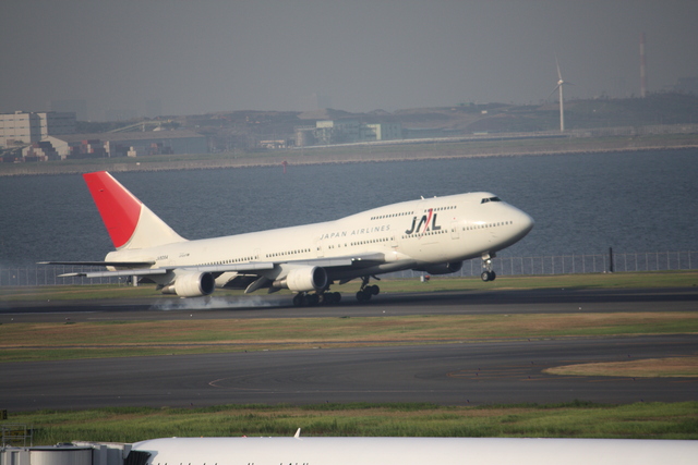 JAL・747-400D・着陸の写真の写真