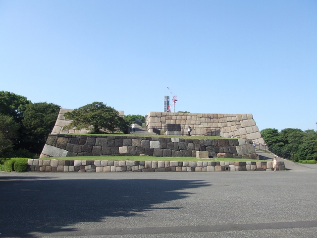 特別史跡・江戸城跡・本丸・正面から見る天守台の写真の写真