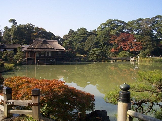 特別史跡・名勝・彦根城縮景園の池の写真の写真