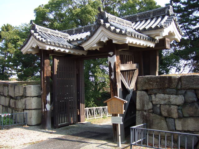 特別史跡・名古屋城跡・二の丸から移築された旧二之丸東二之門の写真の写真
