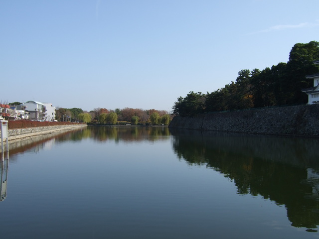 特別史跡・名古屋城跡・西北隅櫓から見る西側の外堀の写真の写真