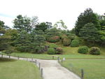世界遺産・二条城・名勝・本丸庭園・1896年に完成した芝庭風築山式庭園