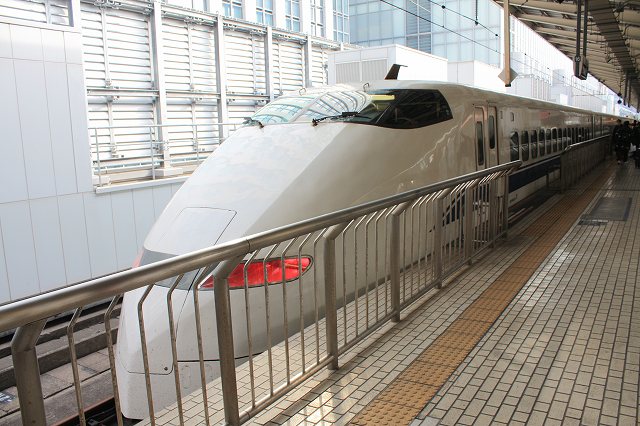 新幹線３００系・16号車(東京側)の写真の写真