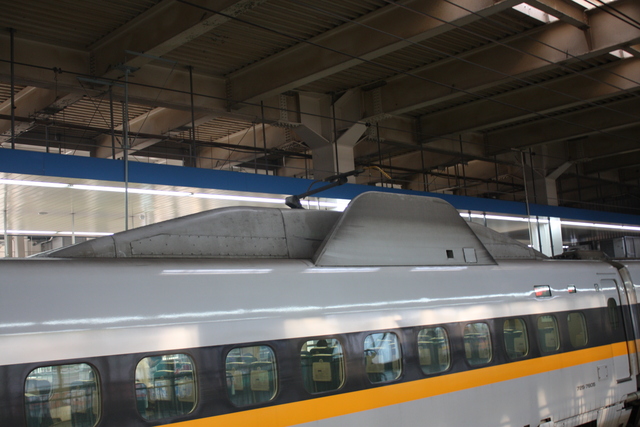 新幹線700系・Rail Star・２号車のパンタグラフの写真の写真