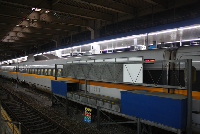 新幹線700系・Rail Star・８号車から見る７号車の写真の写真