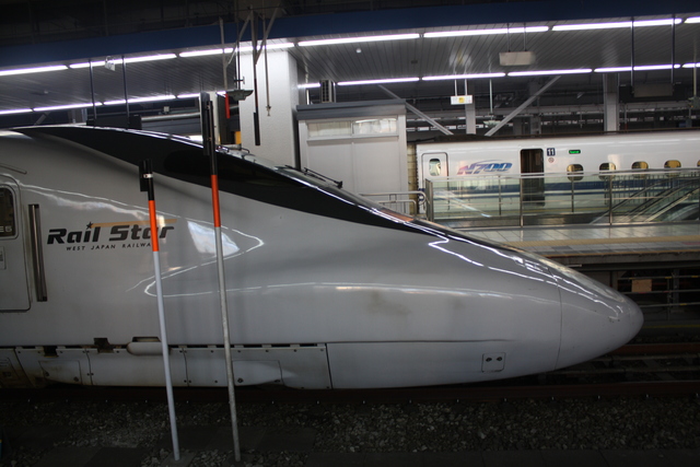新幹線700系・Rail Star・８号車の先頭部分の写真の写真