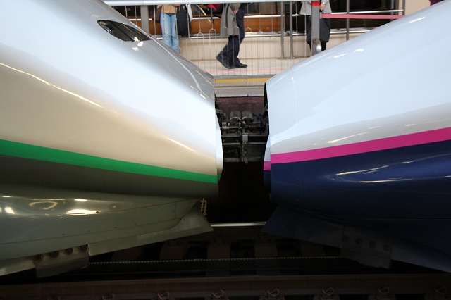 新幹線E2系1000番台・E3系2000番台との連結部の写真の写真