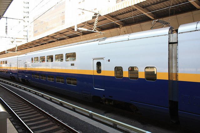 新幹線E4系・14号車(東京側)の写真の写真