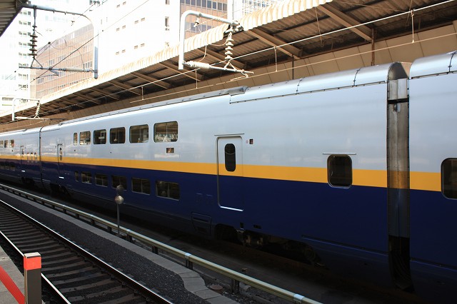 新幹線E4系・13号車(東京側)の写真の写真