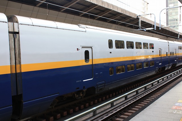 新幹線E4系・5号車(大宮側)の写真の写真