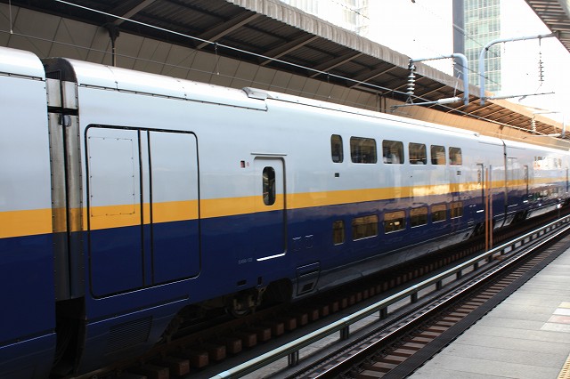 新幹線E4系・3号車(大宮側)の写真の写真