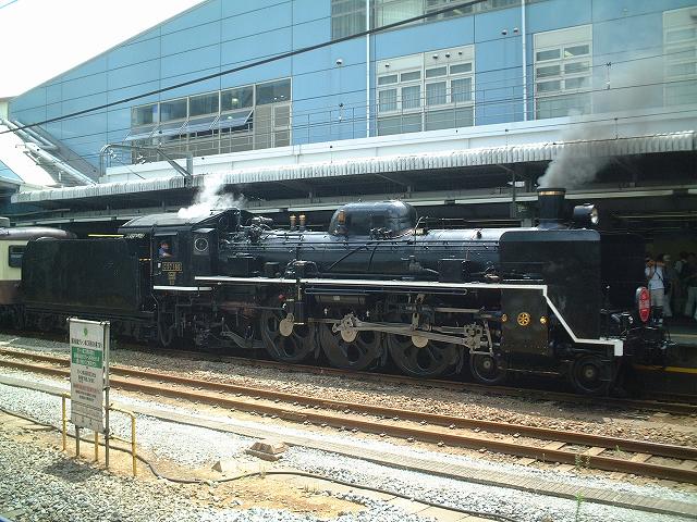 産業遺跡・蒸気機関車(SL)のC57 180の写真の写真