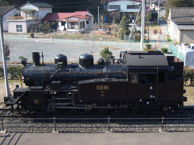 蒸気機関車(SL)・真横から見るC12 66号機の写真の写真