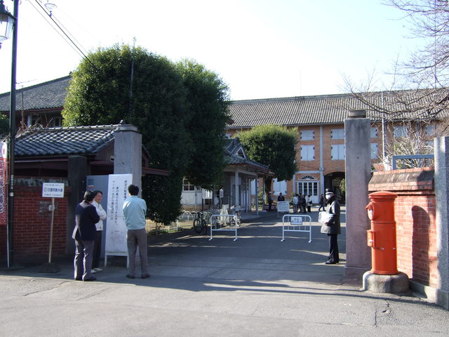 世界遺産暫定リスト・富岡製糸場と絹産業遺産群・正門の写真の写真