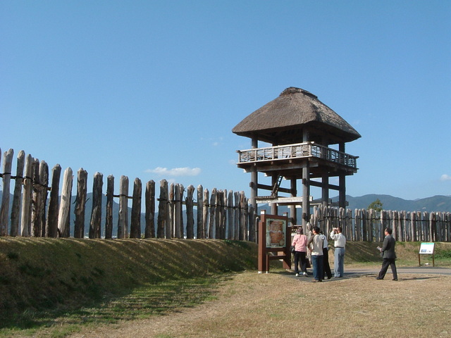 特別史跡・吉野ヶ里遺跡・南内郭を守る物見櫓の写真の写真