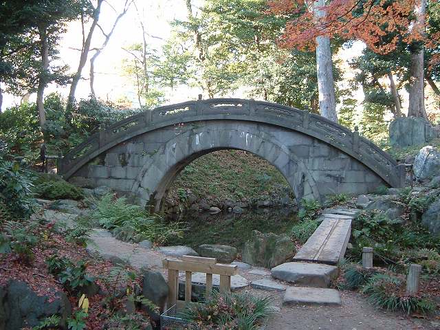 特別史跡と特別名勝の小石川後楽園の庭園２８の写真の写真