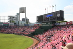 広島市民球場・赤い風船が飛ばされる