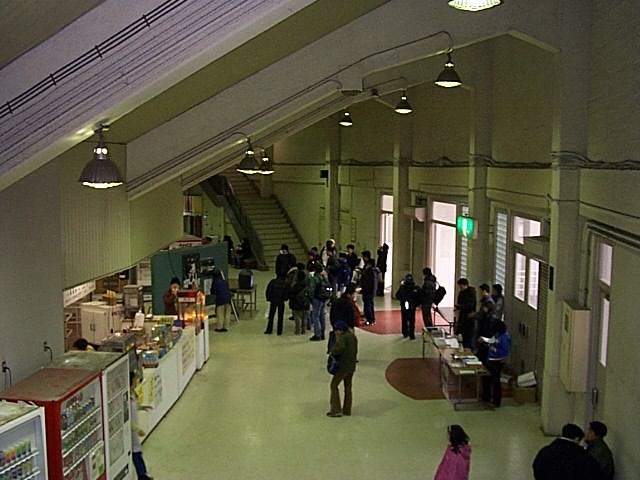 野球場・川崎球場・球場の建物内部の写真の写真