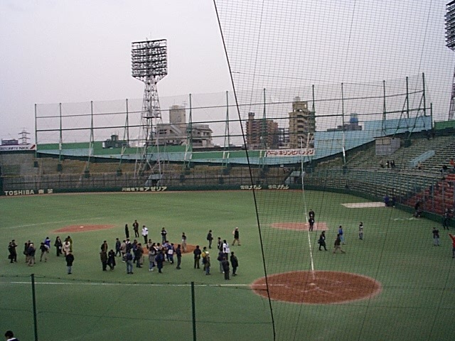 野球場・川崎球場・内野のグラウンドの写真の写真