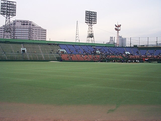 野球場・川崎球場・物静かなグラウンドの写真の写真