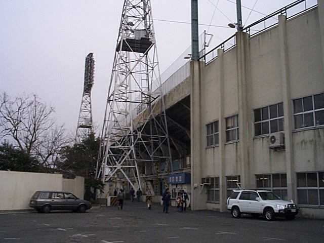 野球場・川崎球場・増設された照明塔の写真の写真